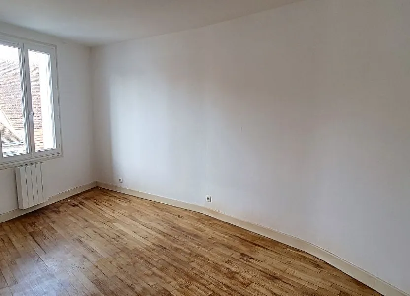 Appartement Avenue Aristide Briand à Selles-sur-Cher