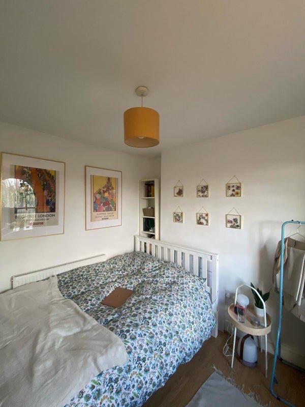 Room St. Paul's Road in Greater London