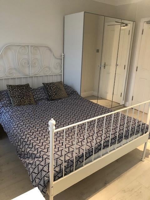 Room King Edward Street in Slough