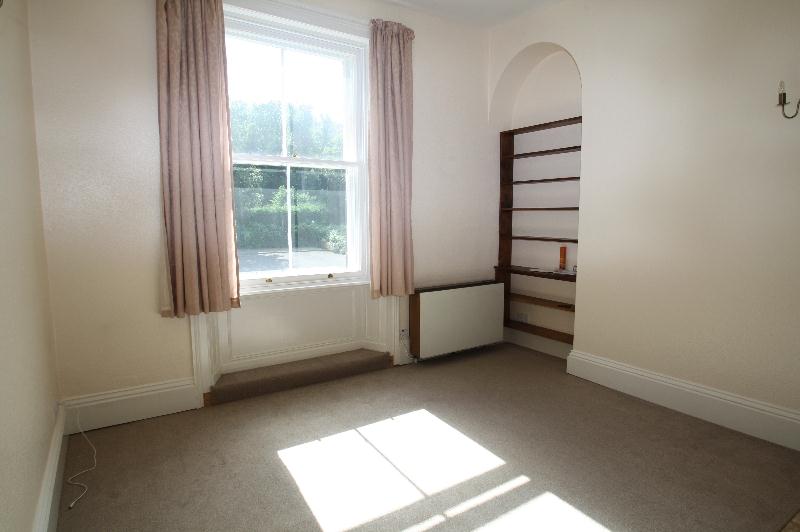 Flat Scarborough Road in Leeds