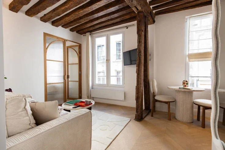 Appartement Rue Saint-Séverin à Paris