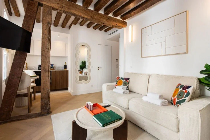 Appartement Rue Saint-Séverin à Paris