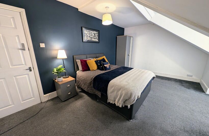 Room Mortimer Road in South Tyneside