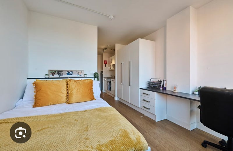 Room Upperton Road in Leicester