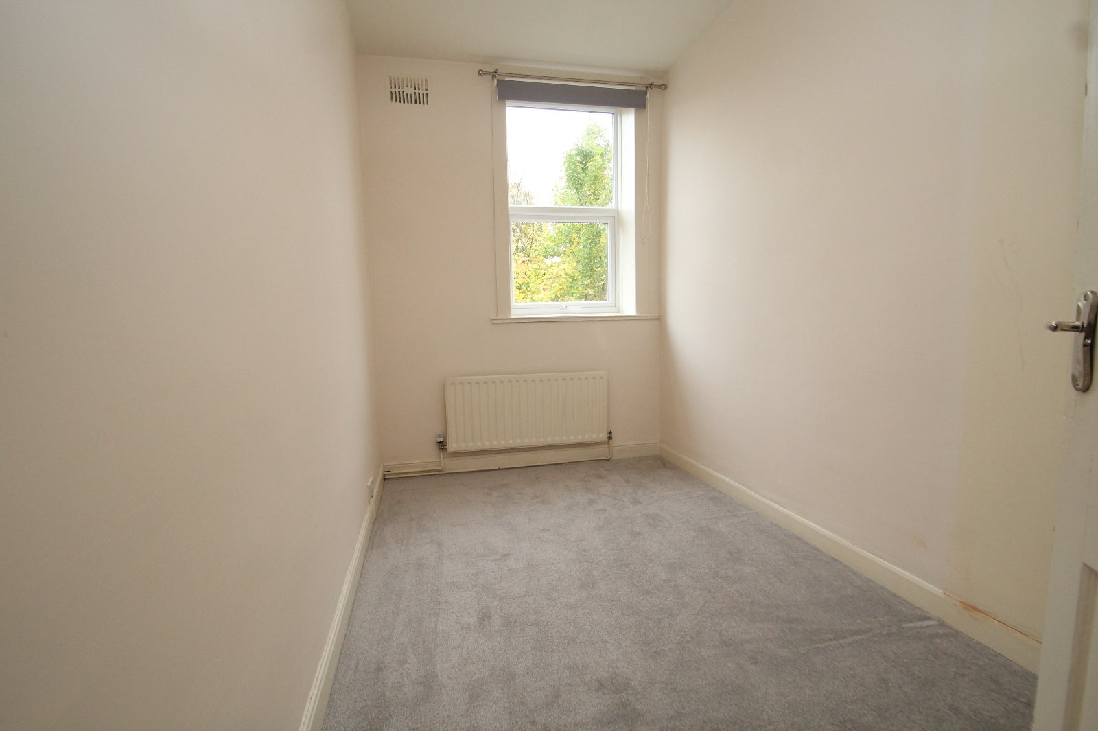 Flat Falkland Rise in Leeds