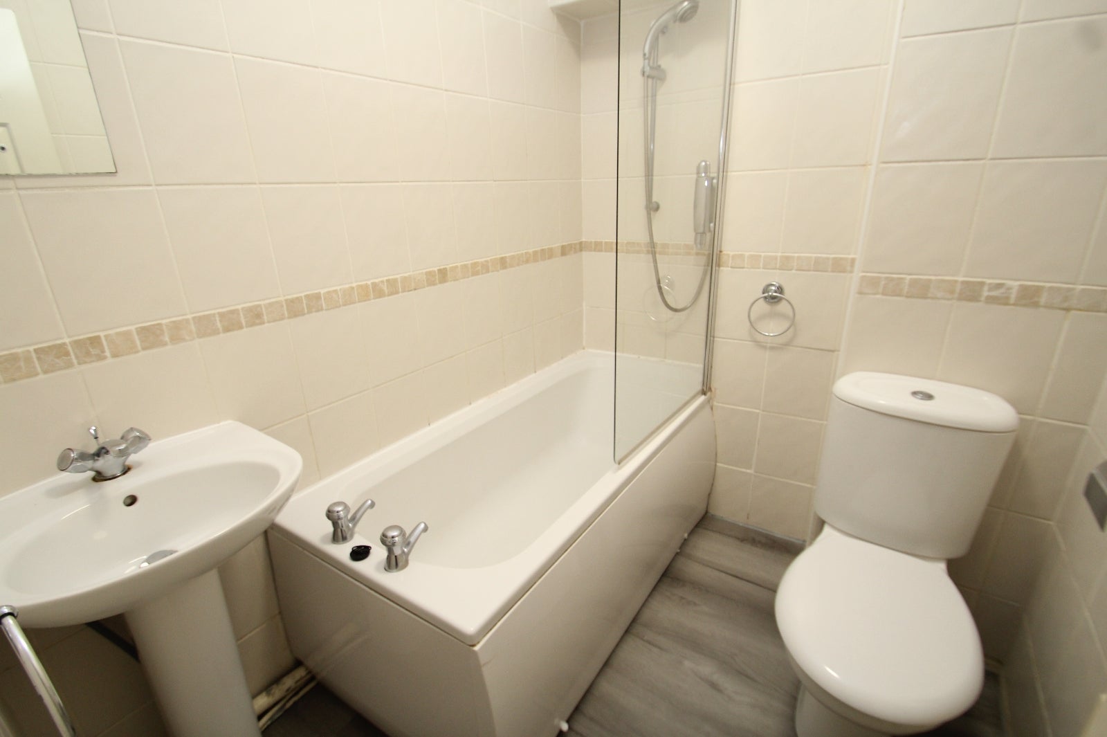 Flat Falkland Rise in Leeds