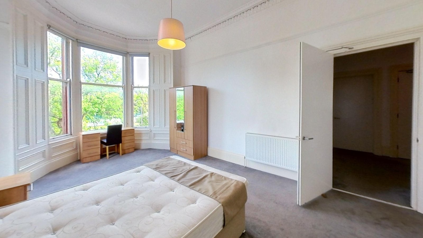Flat Sauchiehall Street in Glasgow