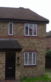 Flat Plowman Way in London