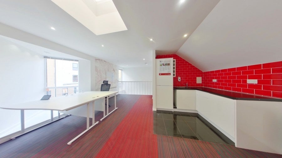 Room Capel Road in Watford