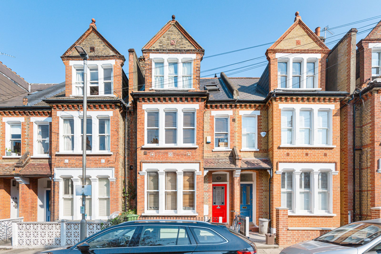 Flat Marney Road in Greater London