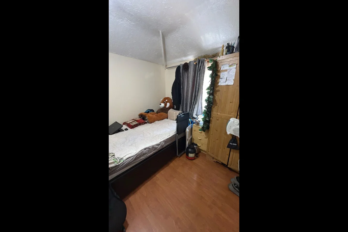 Room Sydney Road in Watford