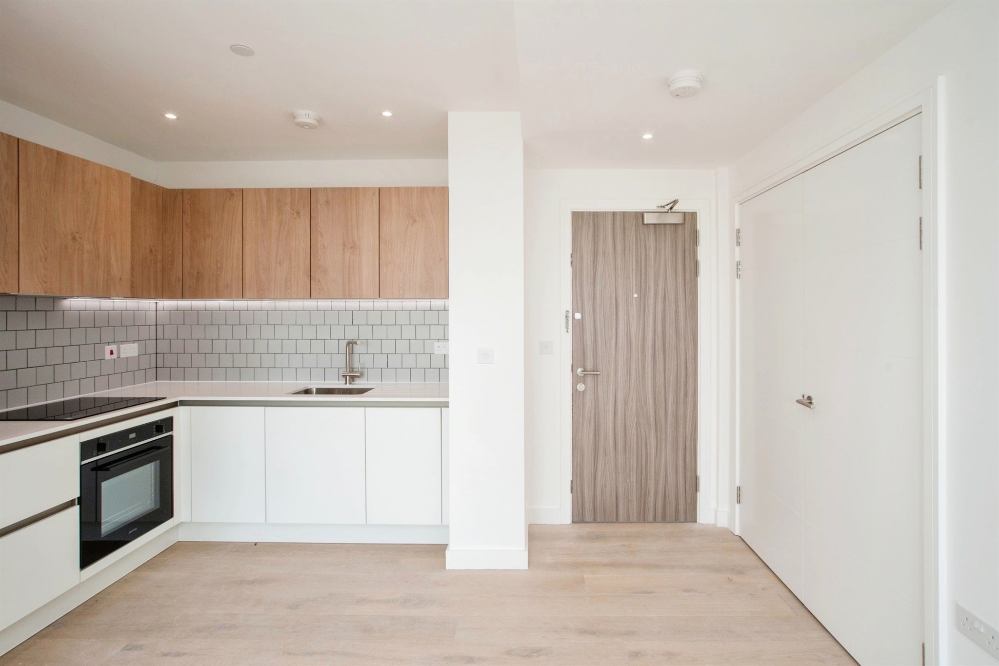 Flat Beechen Grove in Watford