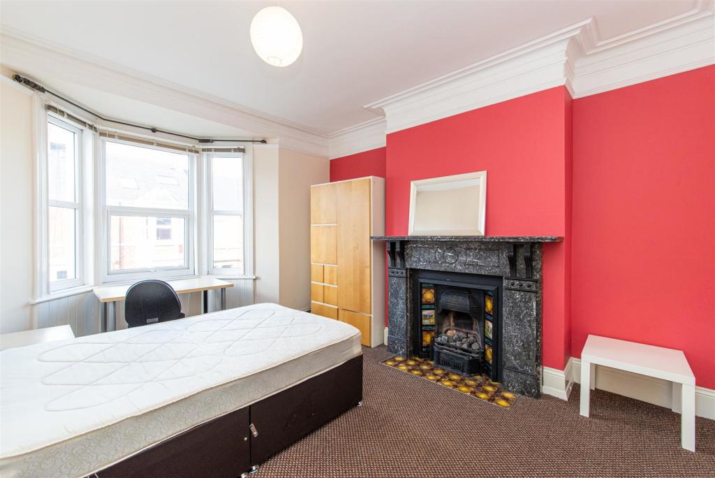 Flat Ashleigh Grove in Newcastle upon Tyne