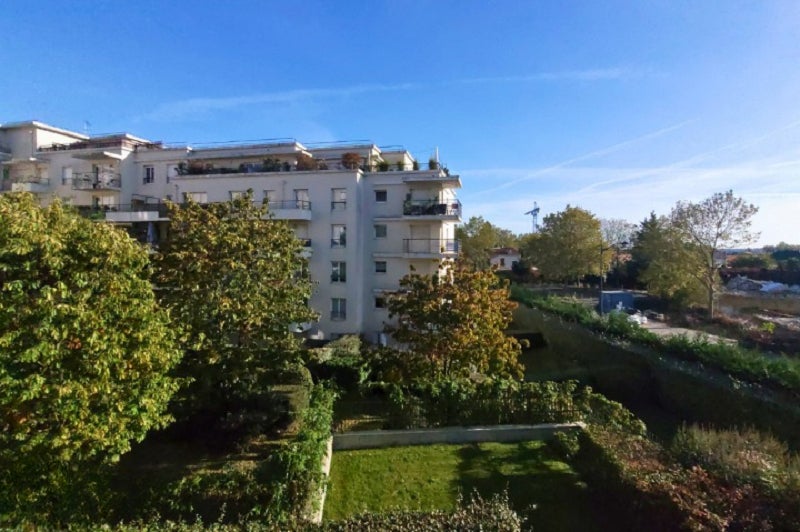 Appartement Rue de la Ferme à Le Plessis-Robinson