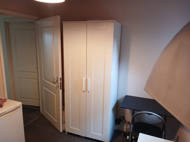 Room Bournemouth Road in Poole