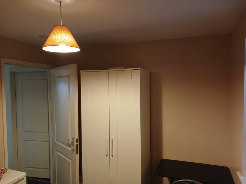 Room Bournemouth Road in Poole