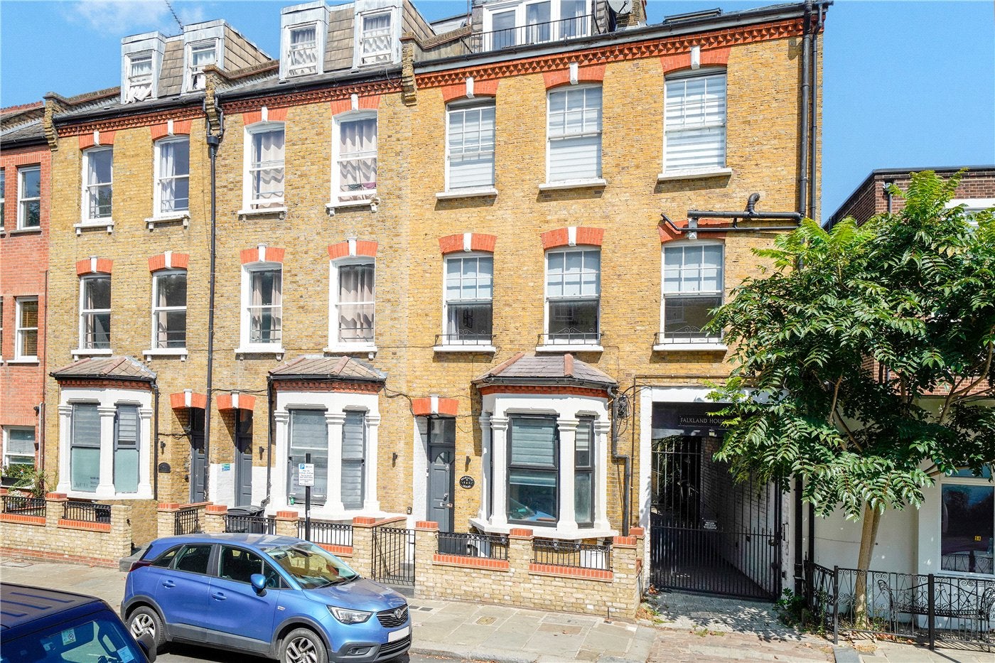 Flat Falkland House Mews in Greater London