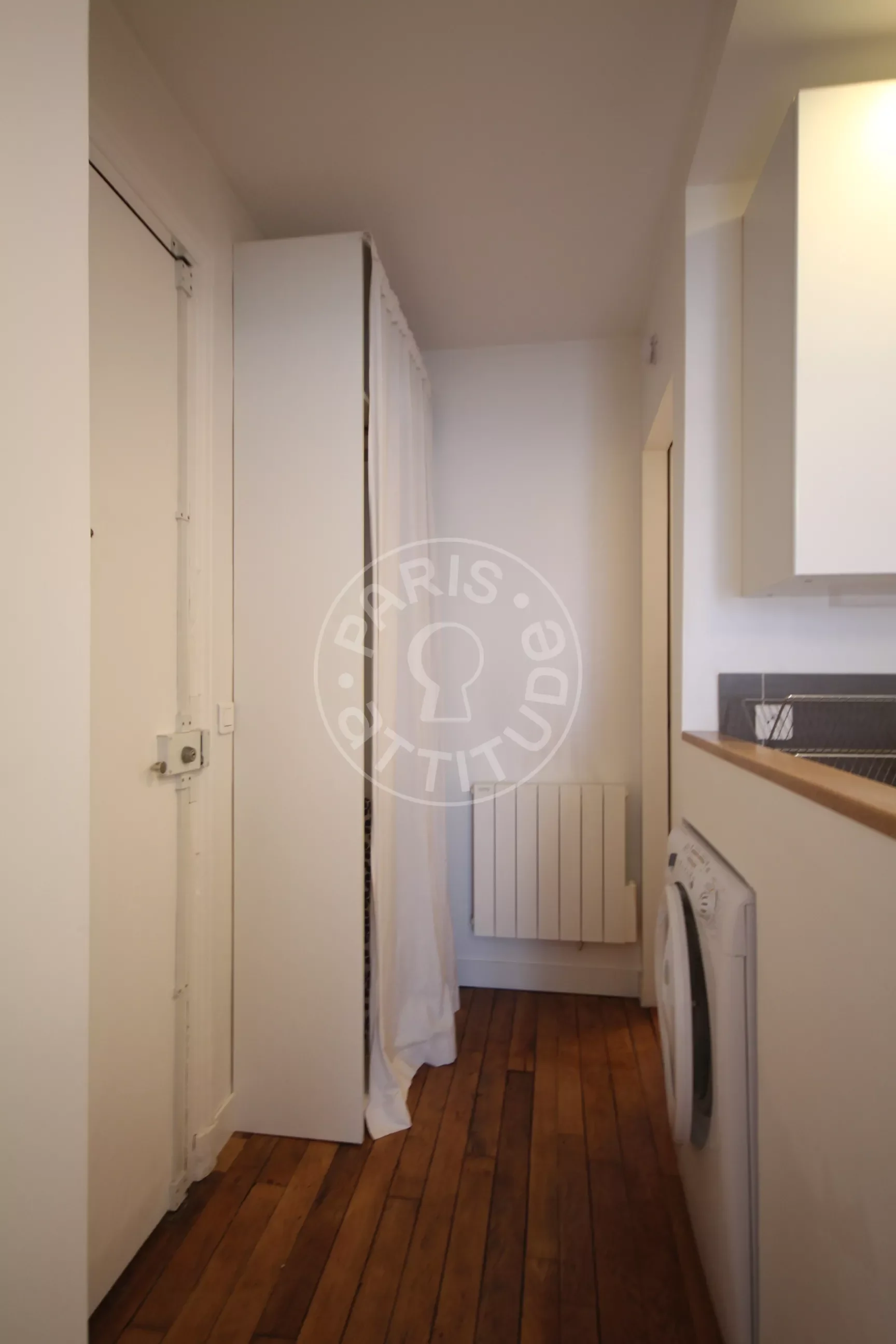 Appartement Cité Férembach à Paris