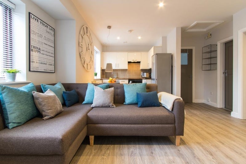 Room Welton Place in Leeds