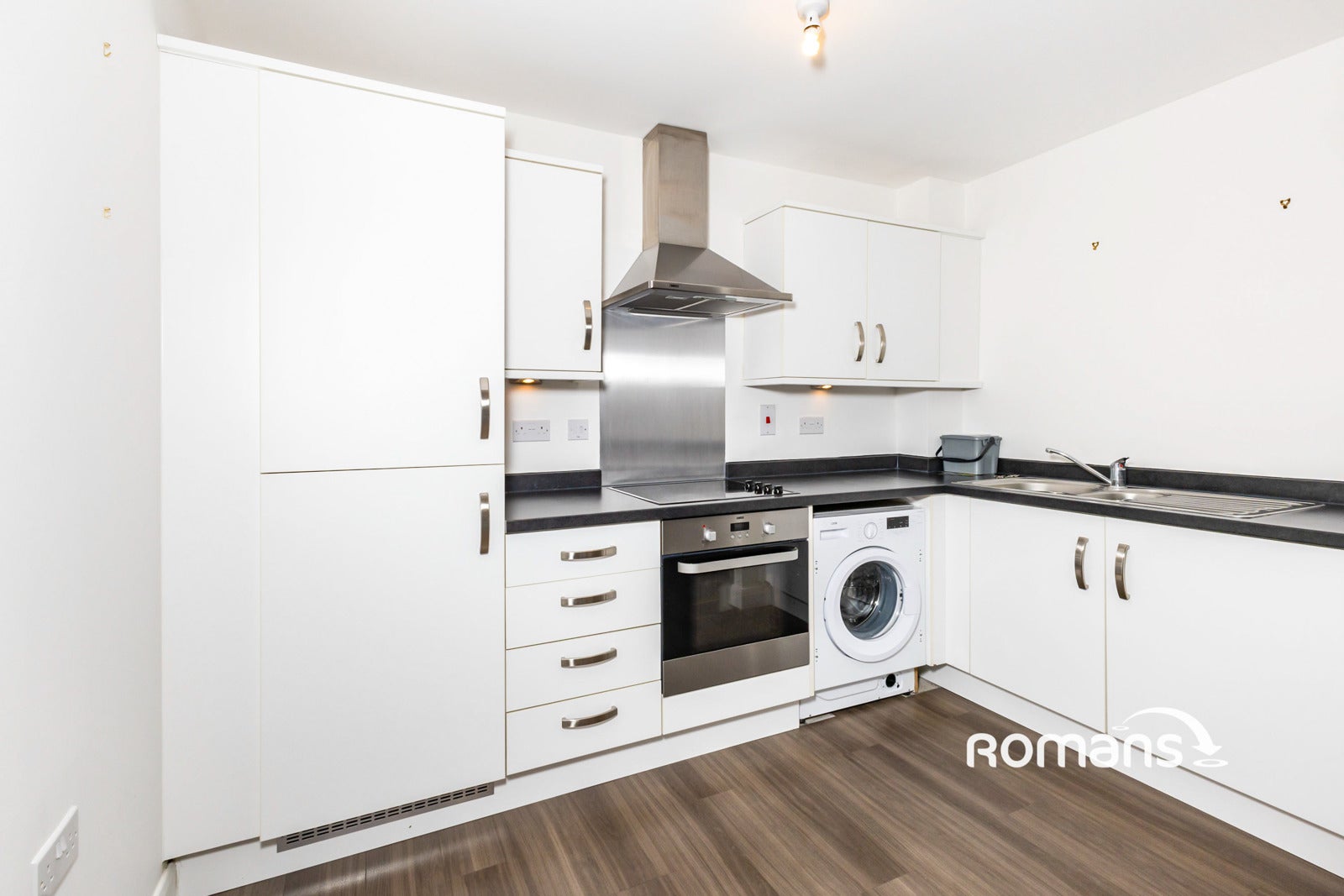 Flat Moulsford Mews in Reading