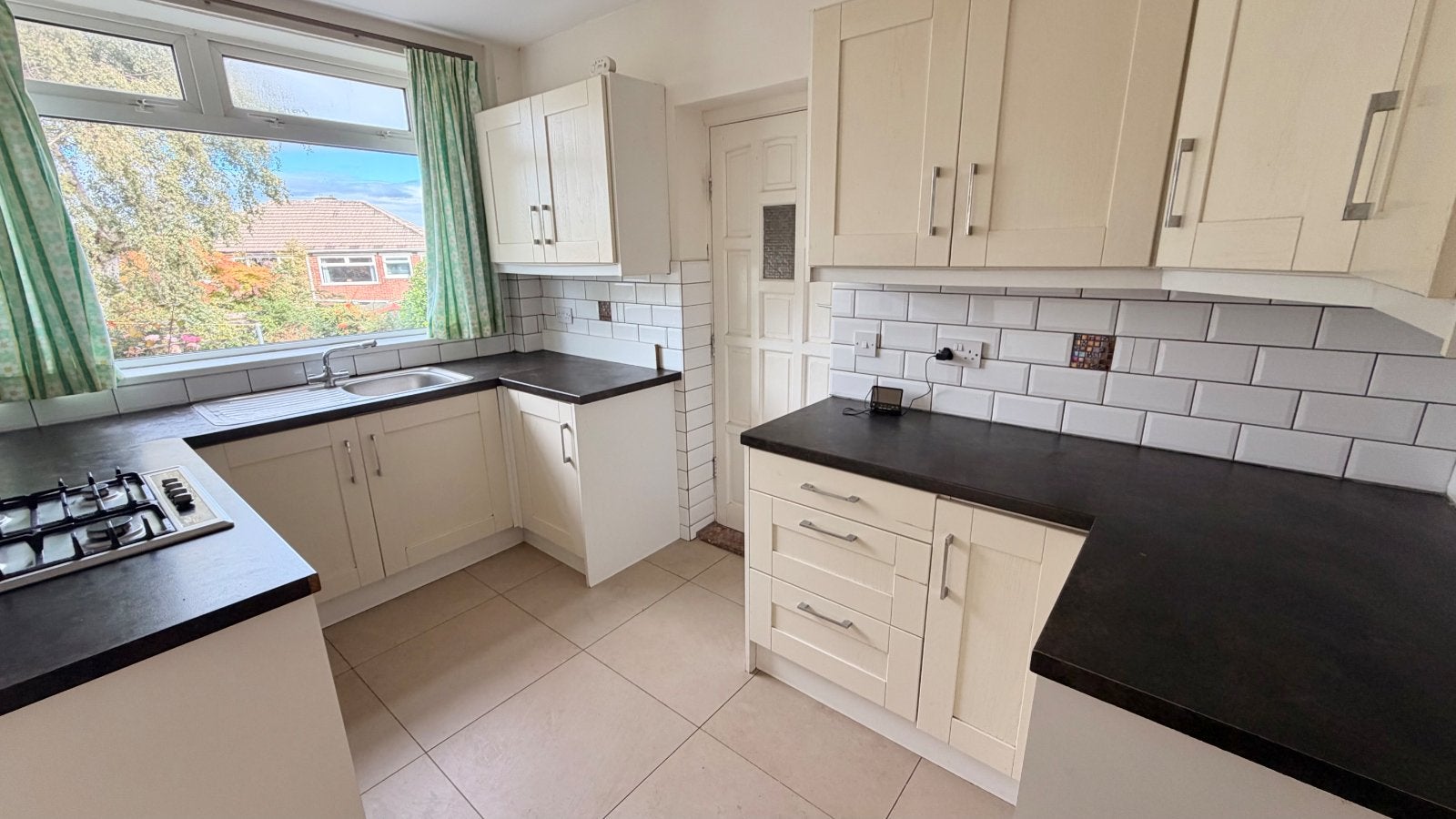 House Vicarage Crescent in Sheffield