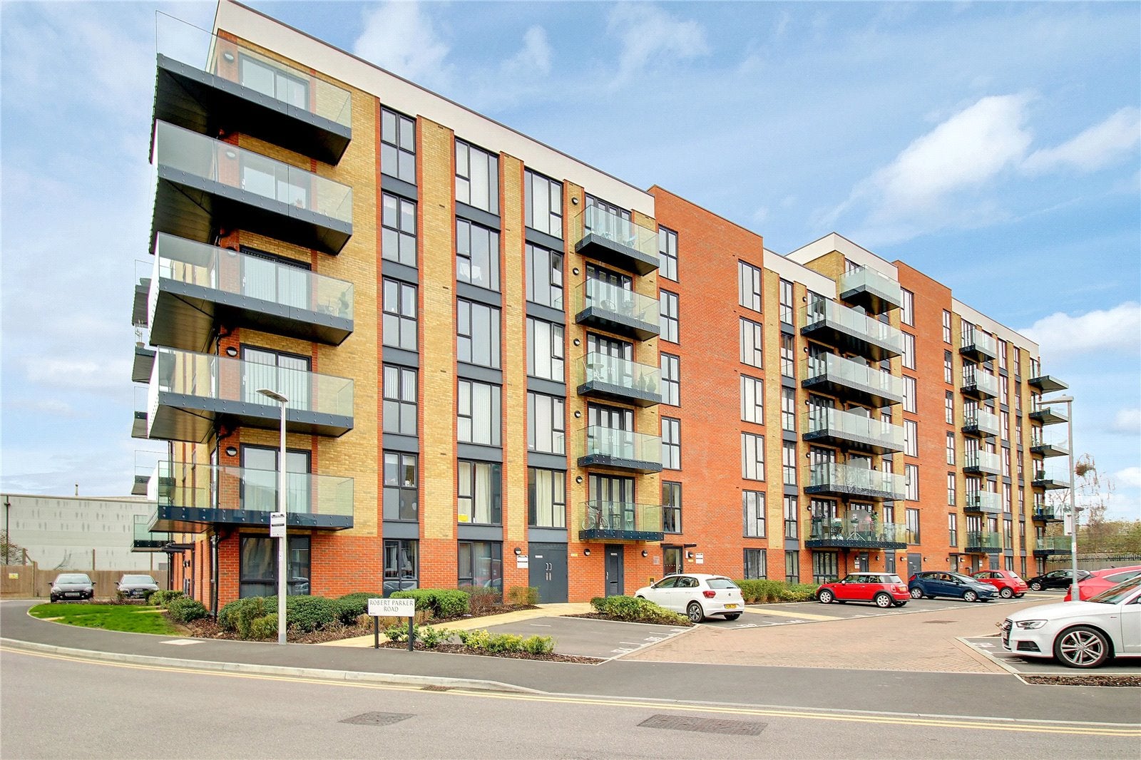 Flat Oscar Wilde Road in Reading