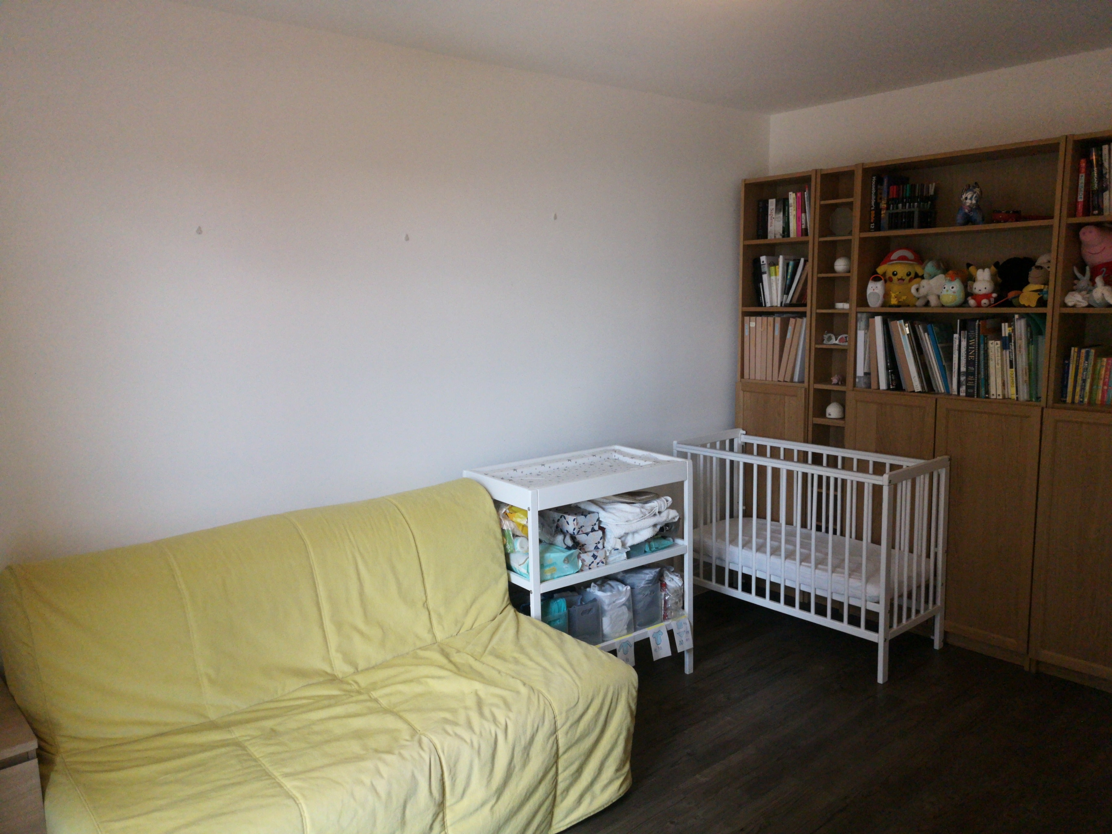 Flat Surrey Quays Road in Greater London