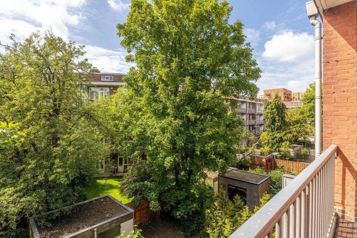 Appartement te koop: Van Gentstraat 33-2, Amsterdam