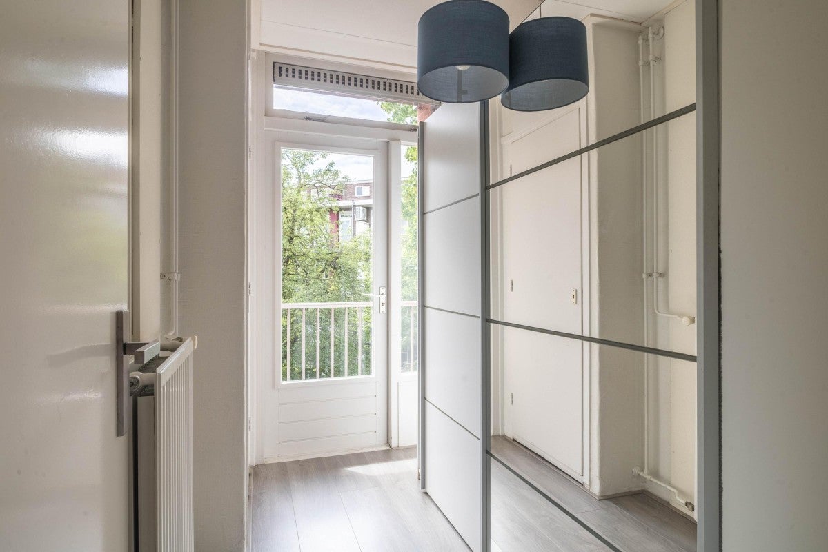Appartement te koop: Van Gentstraat 33-2, Amsterdam