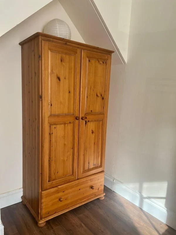 Room Amberley Grove in Greater London