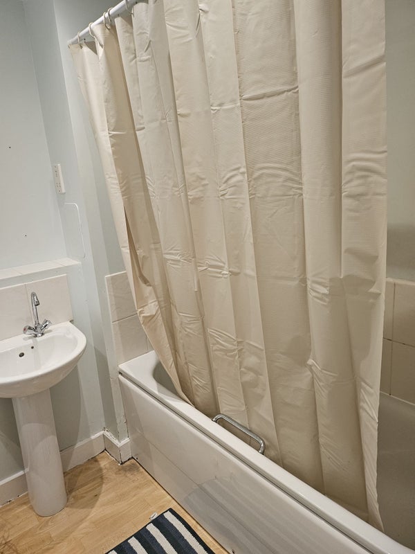 Room Tideslea Path in Greater London