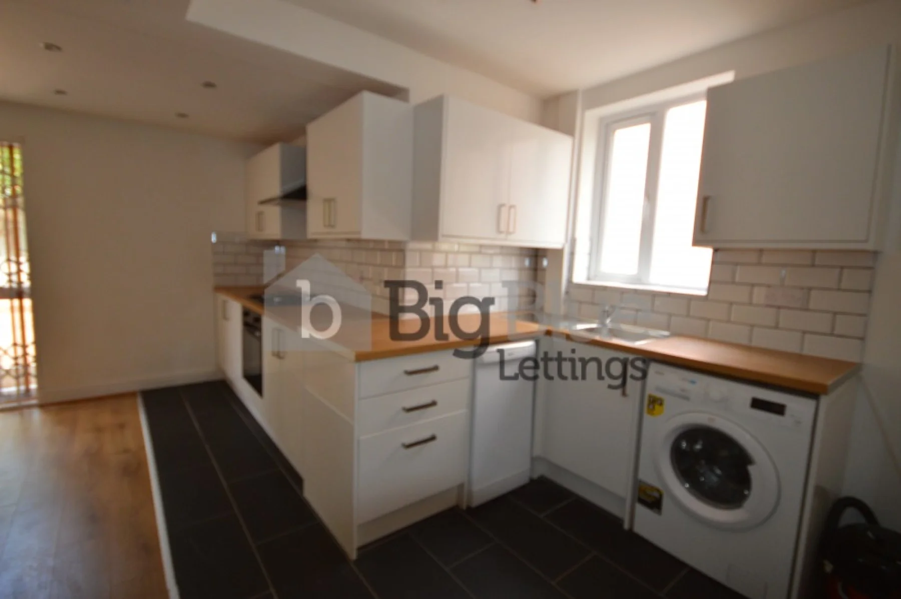 Flat Richmond Avenue in Leeds