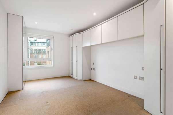 Flat Clerkenwell Road in Greater London