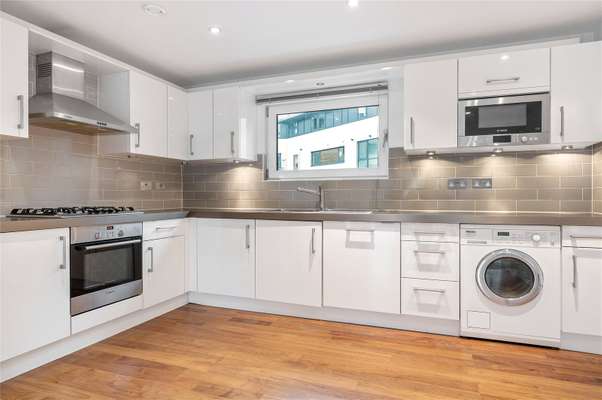 Flat Clerkenwell Road in Greater London