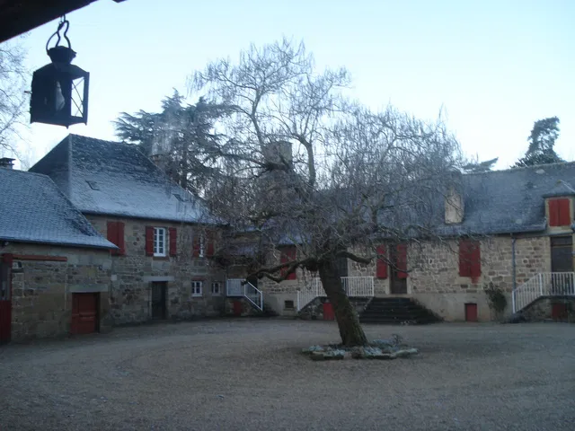 Room Avenue Alexis Jaubert in Saint-Pantaléon-de-Larche