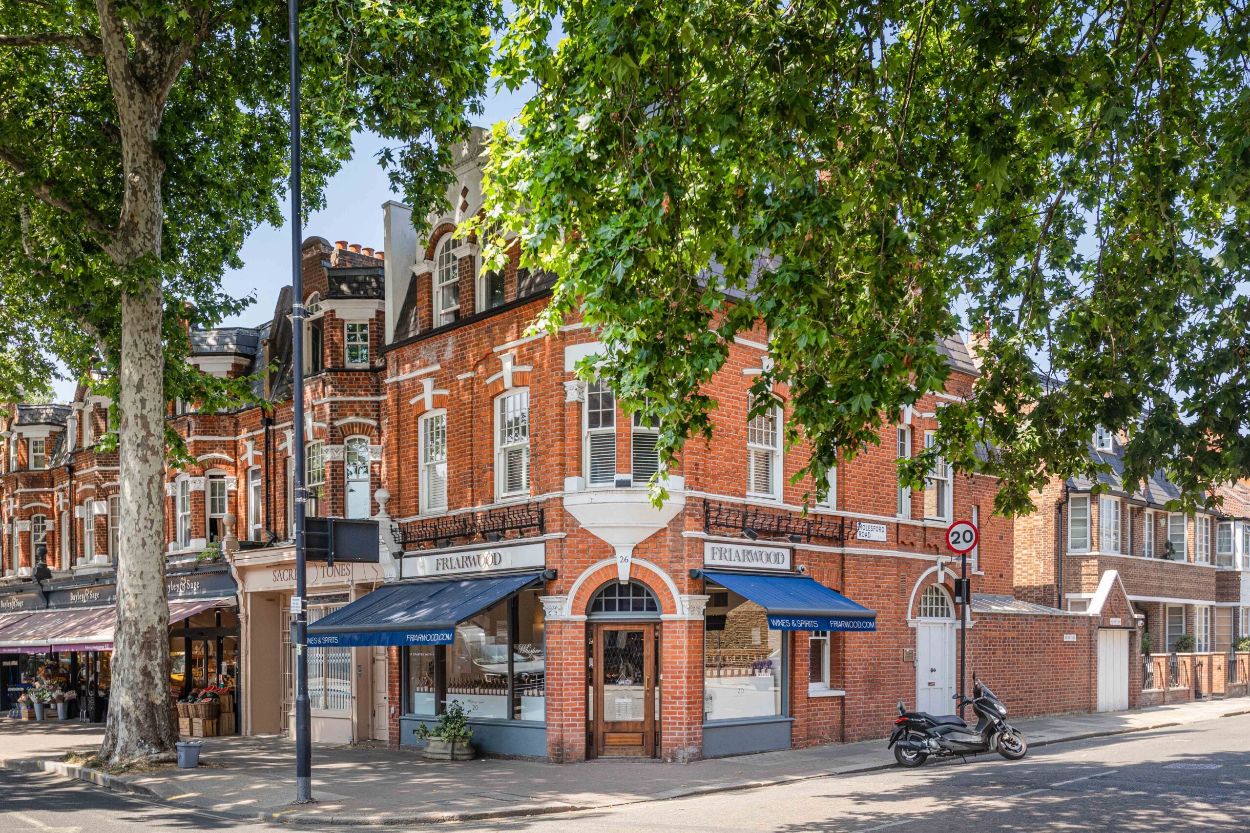 Flat New King's Road in Greater London
