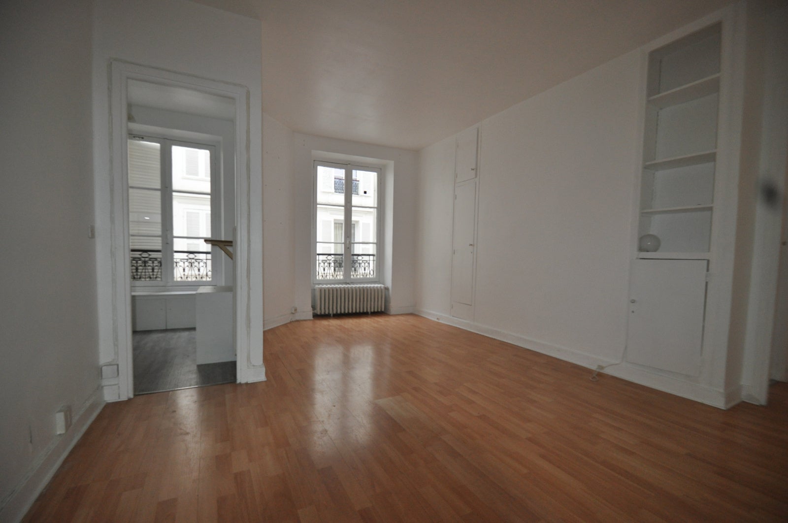 Appartement Rue de Bassano à Paris