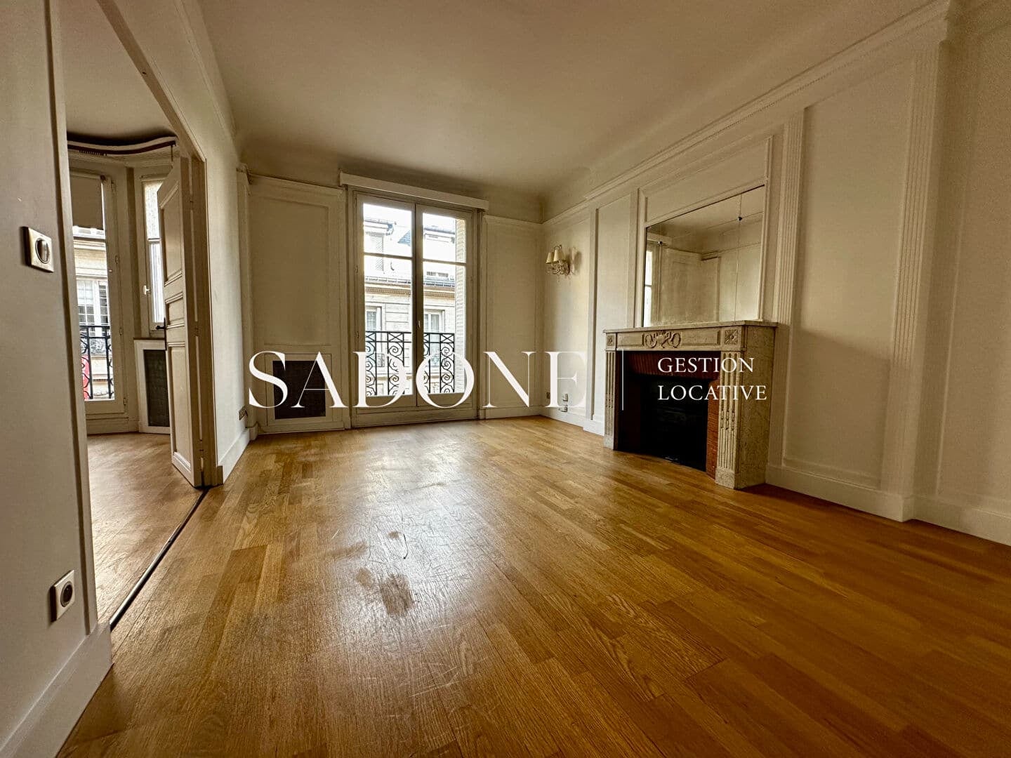 Appartement Rue Quentin Bauchart à Paris