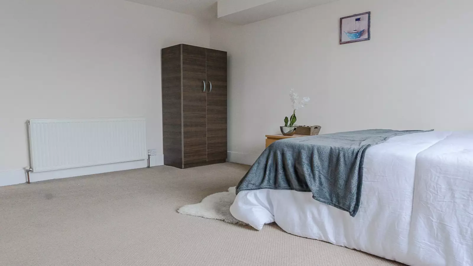Flat 1st Avenue in Greater London