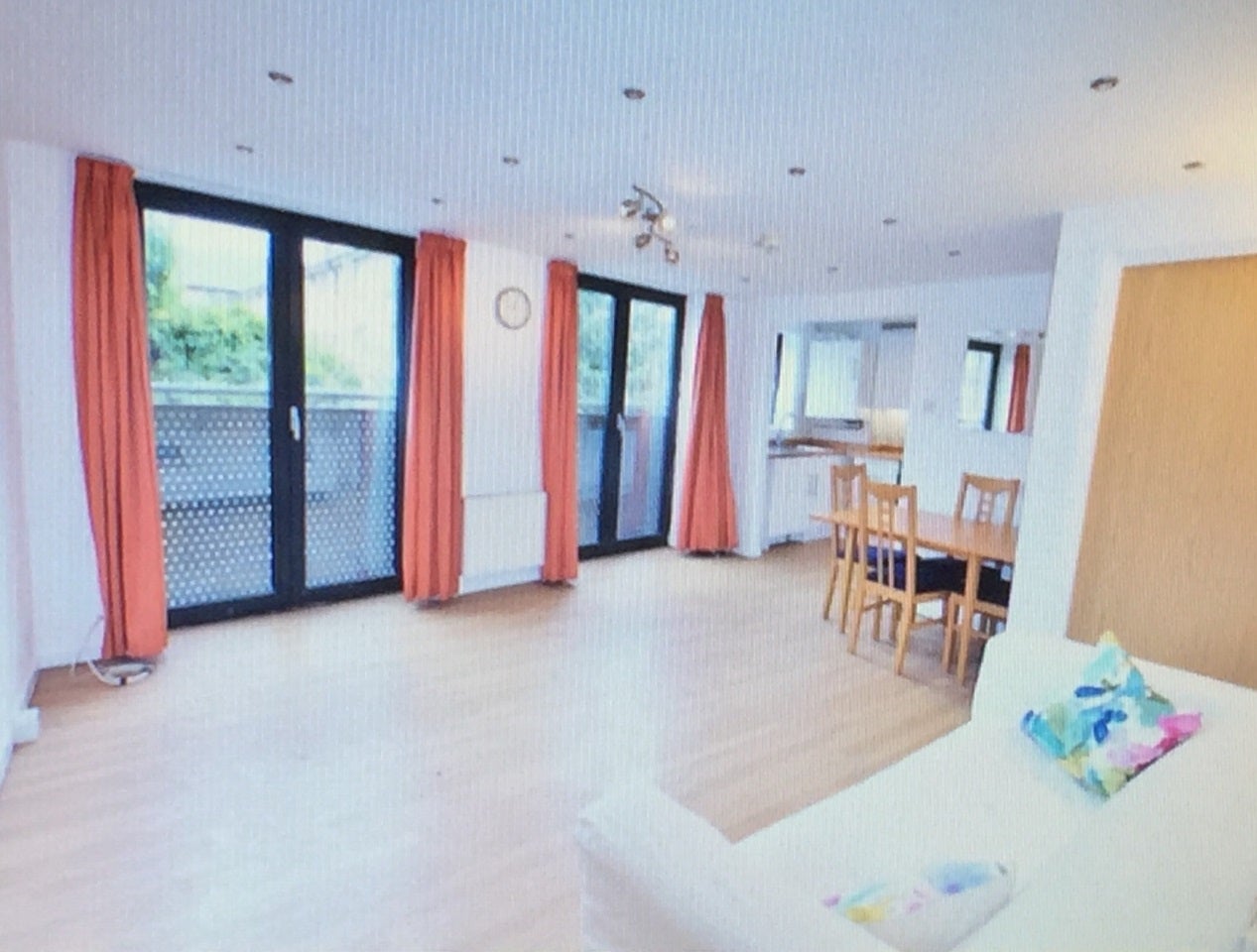 Flat Kipling Street in Greater London