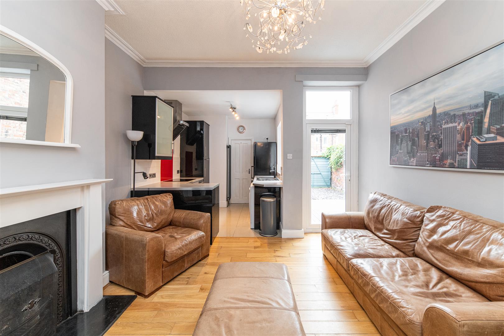 Flat Newlands Road in Newcastle upon Tyne