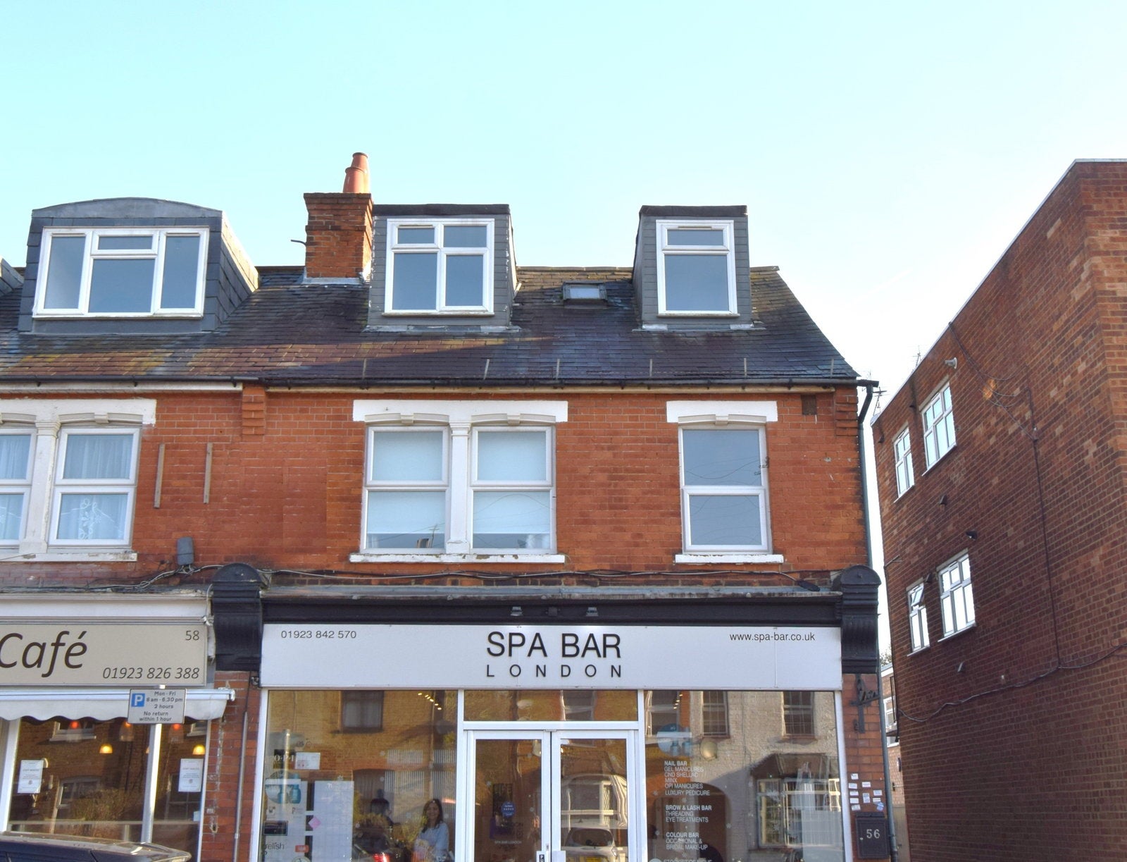 Flat Albert Yard in Greater London