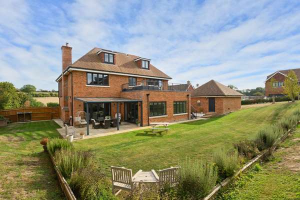House Holme Hill in Basingstoke and Deane