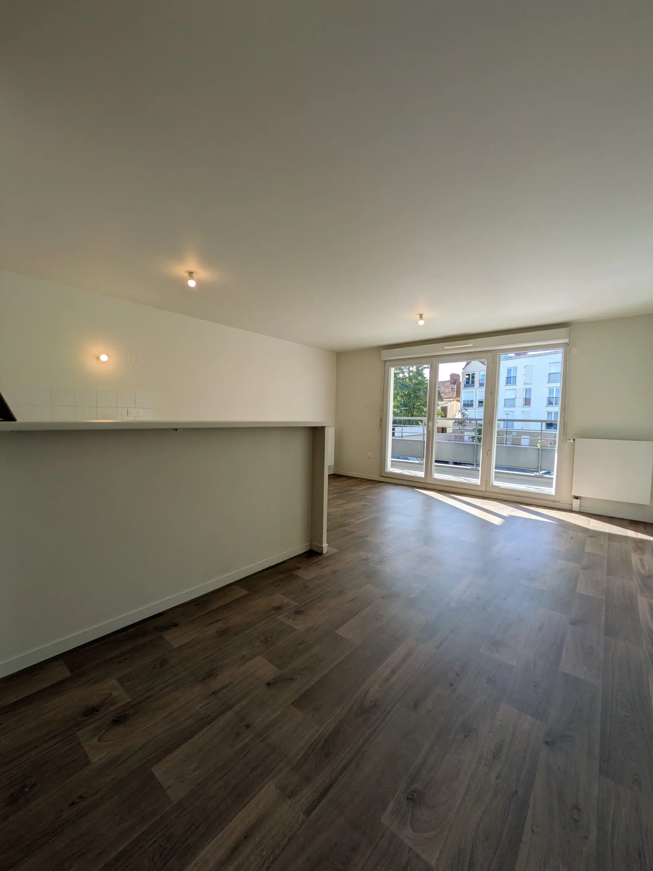 Flat Place Pierre Semard in Montereau-Fault-Yonne