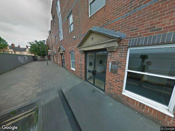 Flat Temple Street in Swindon