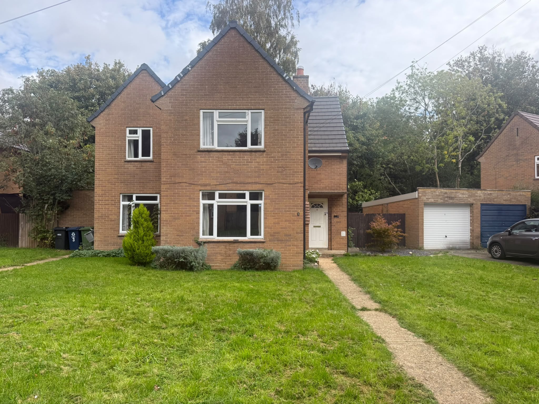 House Crusader Court in Huntingdonshire