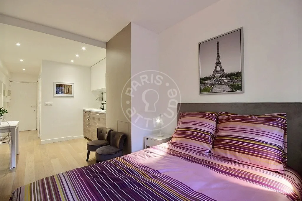 Appartement Rue du Cherche-Midi à Paris