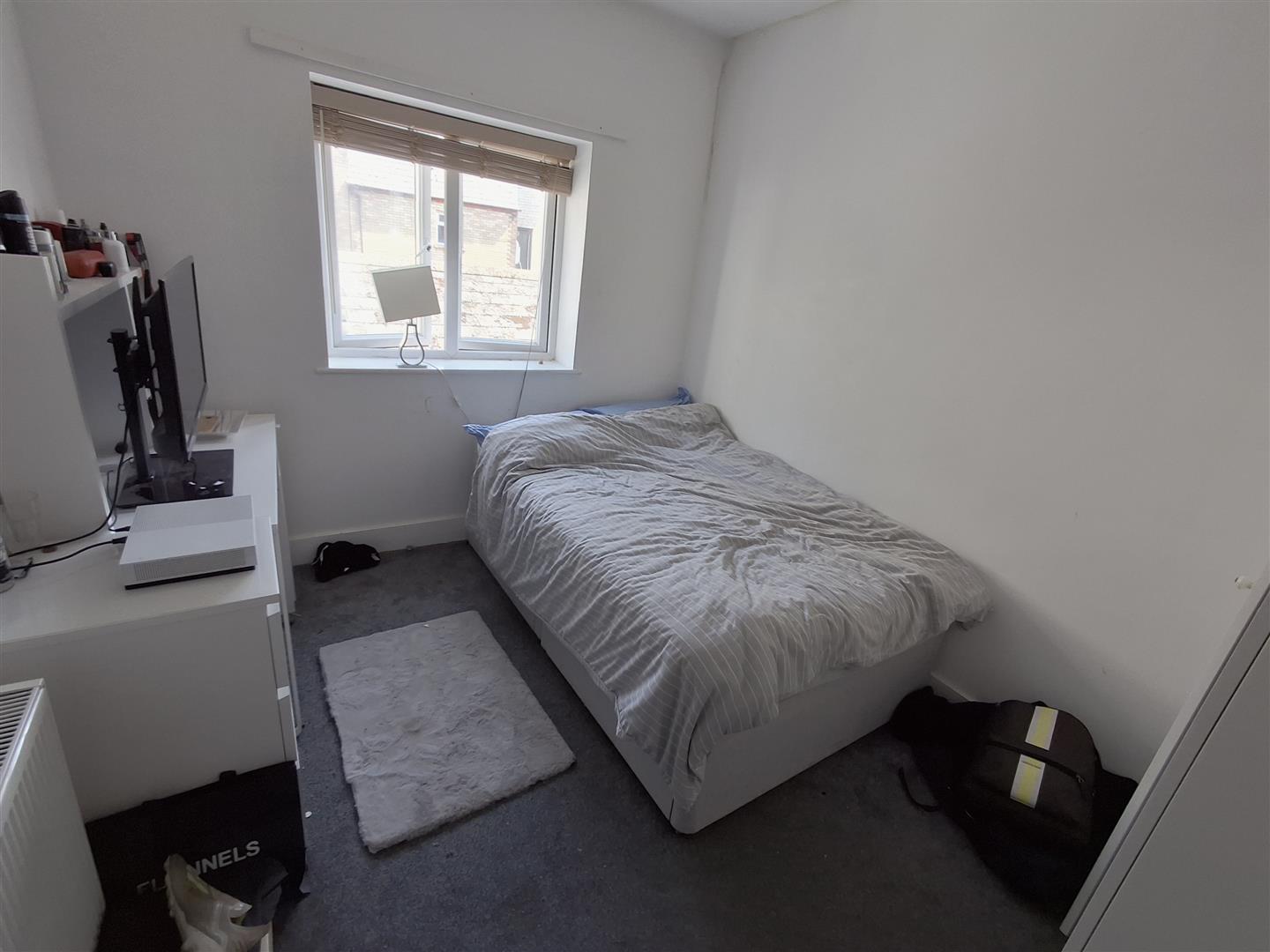Room Miskin Street in Cardiff