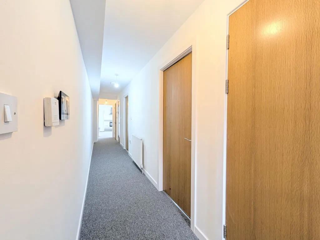 Flat Pitfield Street in London