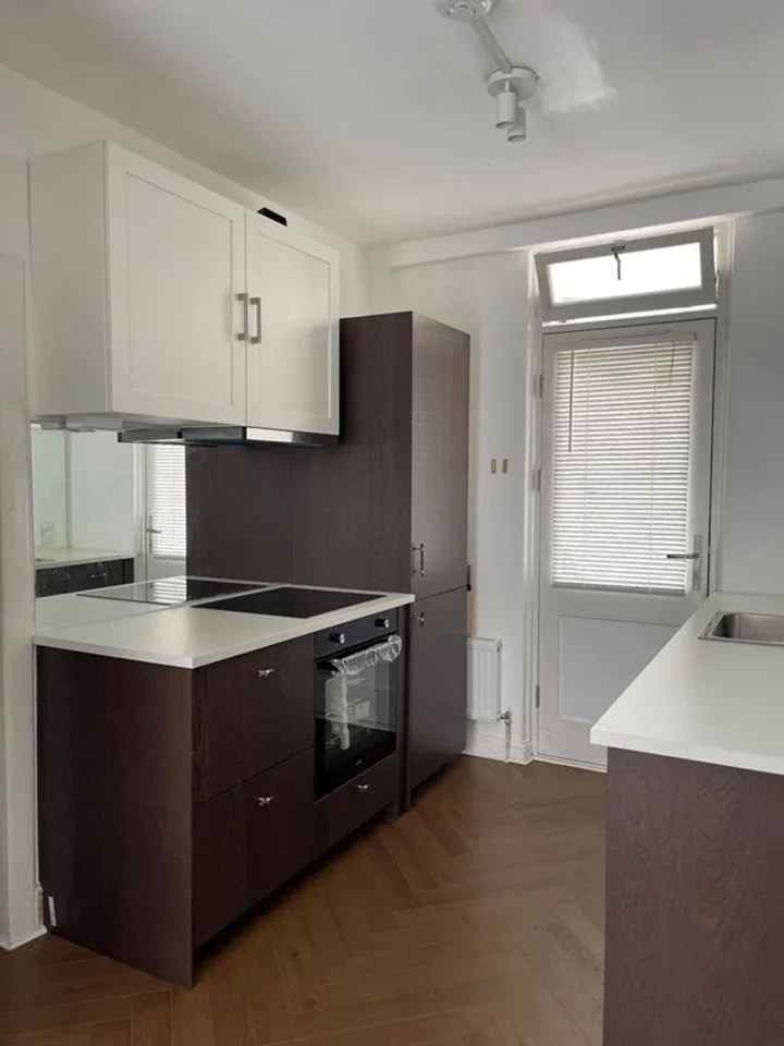 Flat Eversholt Street in Greater London